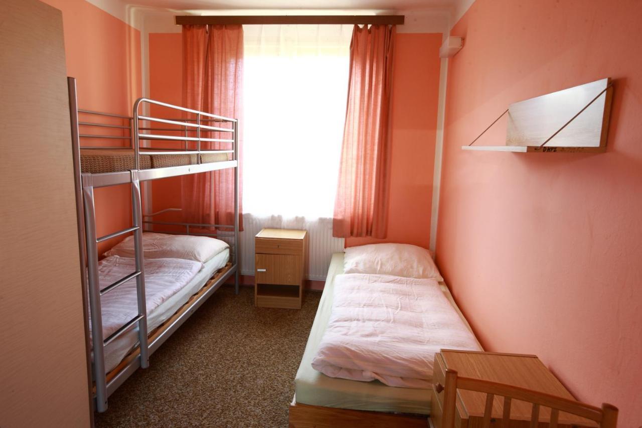 Hotel Slavie Klášterec nad Ohří Extérieur photo